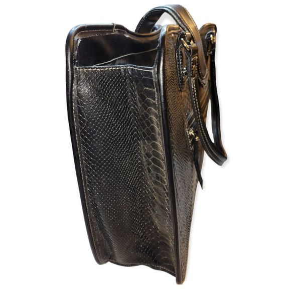 Totes Faux Leather Alligator Pattern Black Large Shoulder Bag - Picture 4 of 7